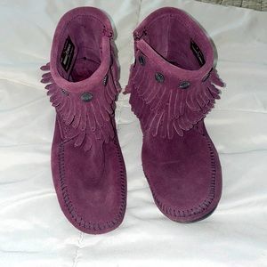 Purple fringe suede booties